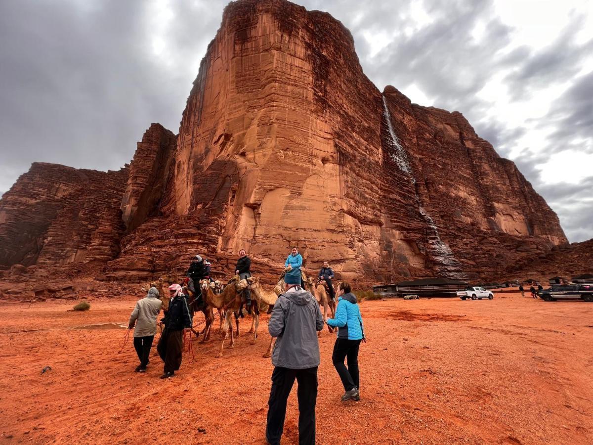 Wadi Rum Quiet Village Camp Exterior photo