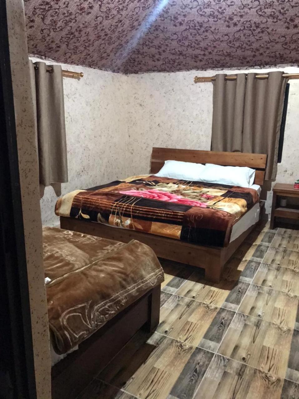 Wadi Rum Quiet Village Camp Room photo