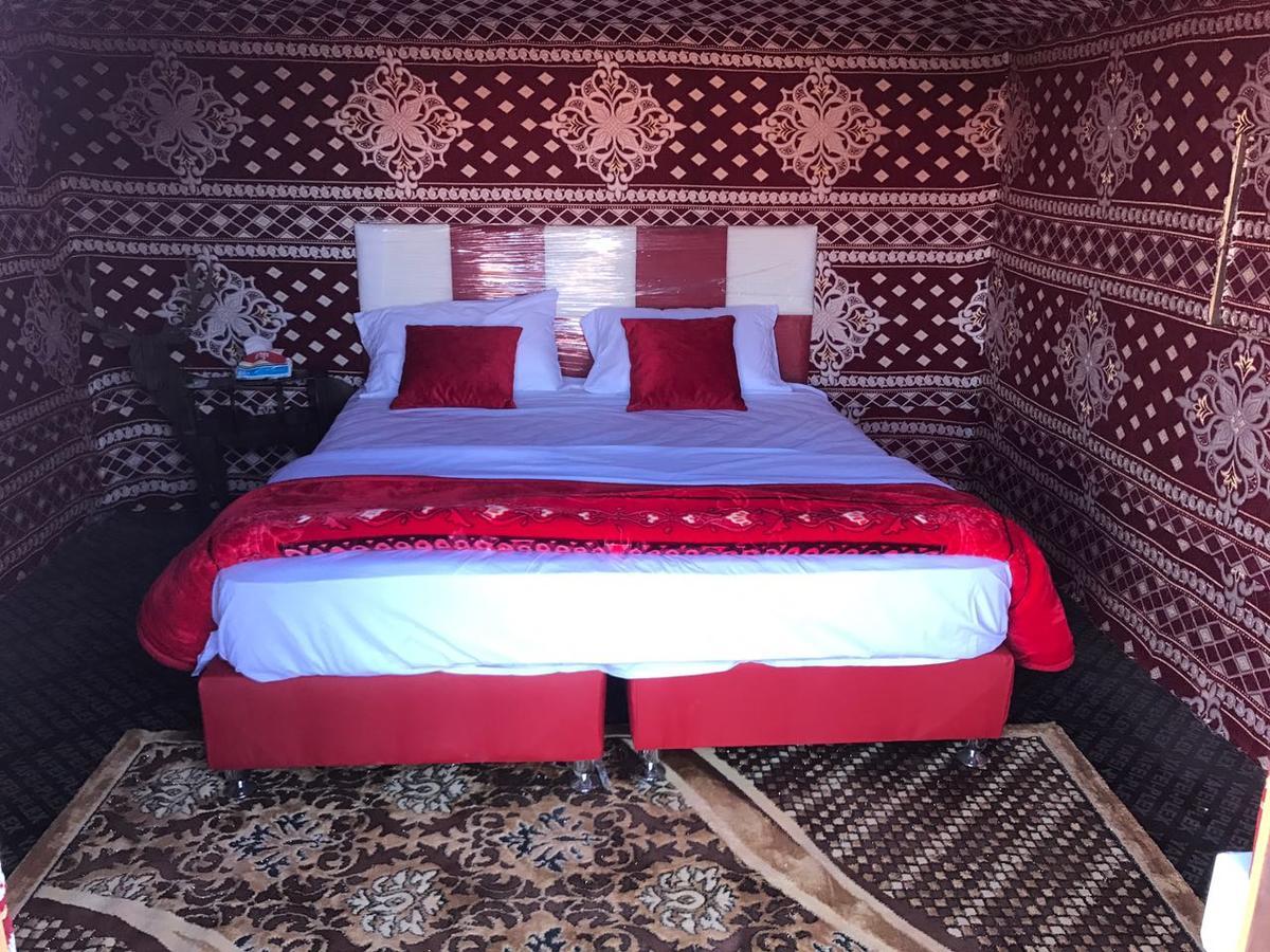 Wadi Rum Quiet Village Camp Room photo