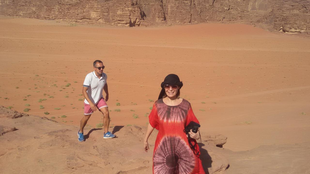 Wadi Rum Quiet Village Camp Exterior photo