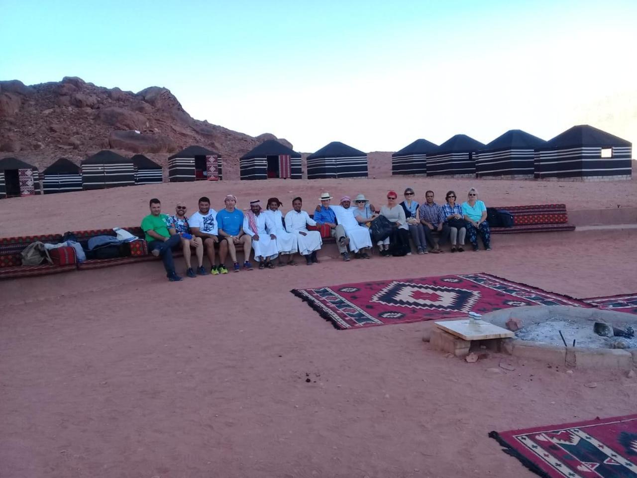 Wadi Rum Quiet Village Camp Exterior photo